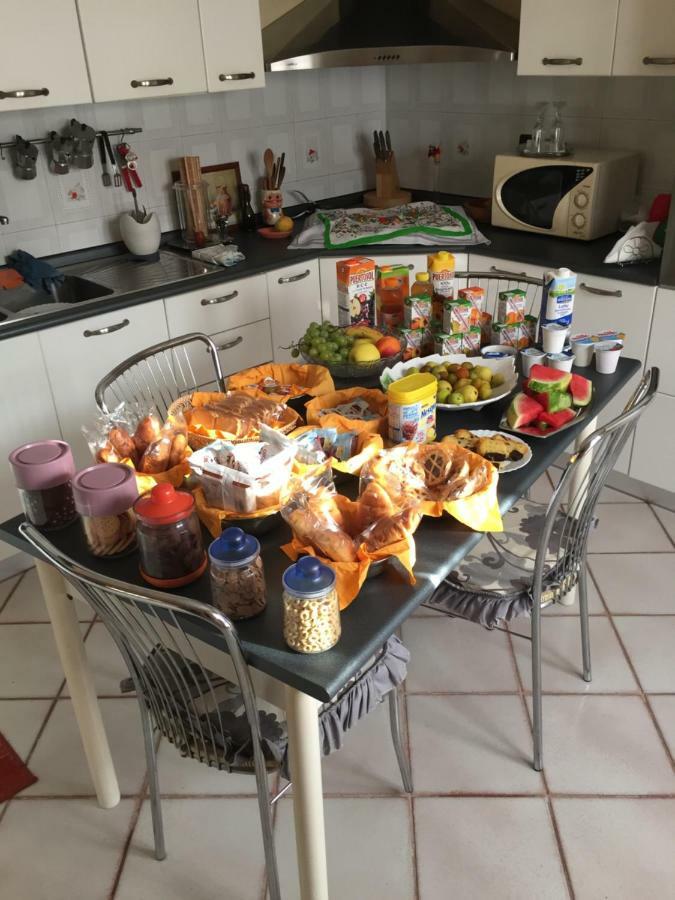B&B Villa Dei Fiori Sant'Eufemia Lamezia Eksteriør billede
